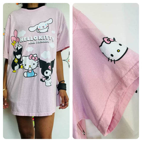 90s Y2K - Pink Hello Kitty and Friends Official Sanrio Graphic Tee T Shirt - XL