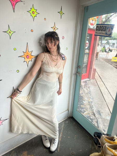 True Vintage 1950s Off-White Full Length Slip Dress Trousseaux Rayon Glam S