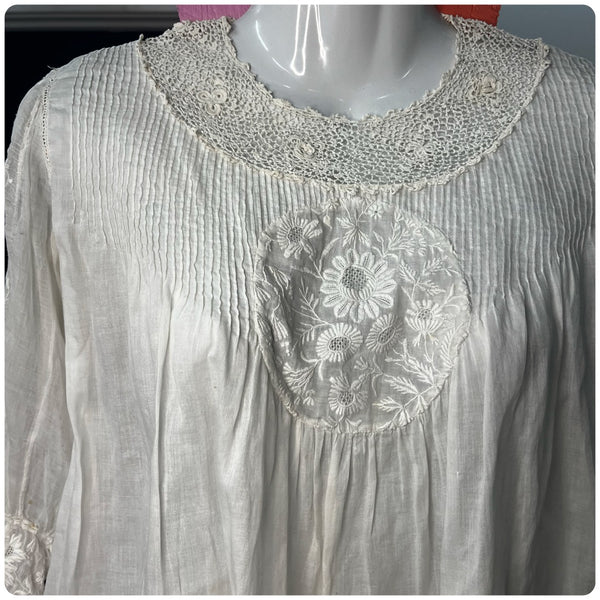 Antique 1900s | White Sheer Embroidered Art Deco Babydoll Steampunk Blouse | S