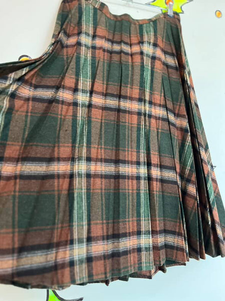 1950s Plaid Pleated Twirl Skirt – Fit & Flare Pin-Up Grunge Schoolgirl Style – M