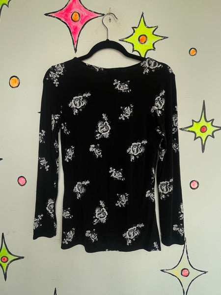 90s Black & White Romantic Rose Print Top Stretchy Whimsy Goth Grunge Top M