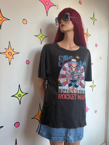 Vintage Elton John Concert Tee | Glam Rock Band T Shirt Retro Music Graphic XL