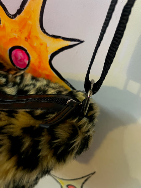 Vintage | Fuzzy Leopard Print Faux Fur Crossbody Bag Handbag Purse