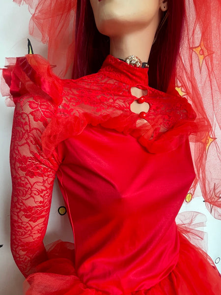 Red Tulle Lydia Deetz Goth Wedding Dress & Veil Costume Beetlejuice Cosplay S