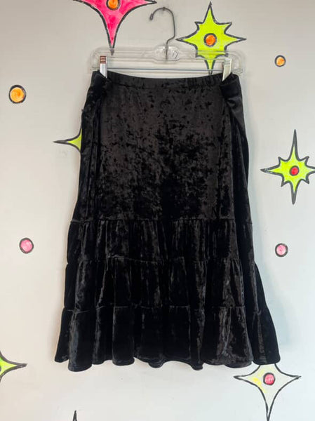 Vintage Y2K Black Crushed Velvet Tiered Midi Skirt Fairy Grunge Whimsy Goth – L