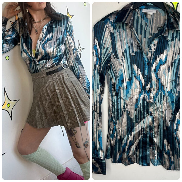 Vintage Abstract Teal Pleated Button Up | Y2K Fairy Grunge Wearable Art – M