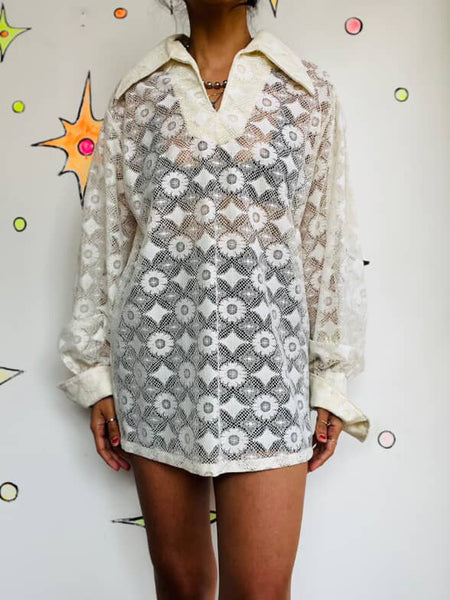 Vintage 70s White Sheer Lace Romantic Grunge Boho Dagger Collar Blouse | M