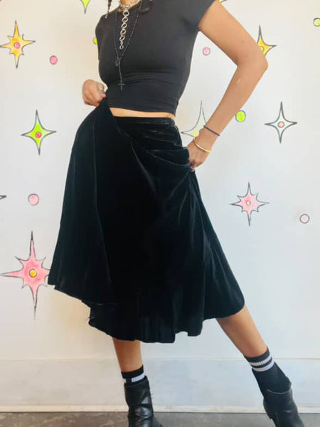 Vintage Y2K Black Velvet Maxi Skirt | Fairy Grunge Whimsy Goth | Size 4