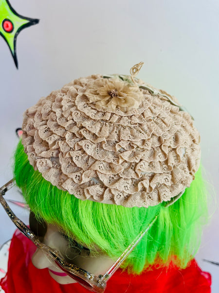 Vintage 40s 50s Spring Ruffle Flowers Fascinator Hat – Rococo Fairy Headpiece