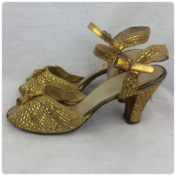1930s Art Deco Strappy Metallic Gold Lame Woven Peep Toe Heels US Size 7