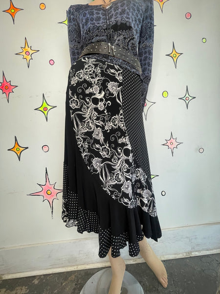 90s Black and White Polka Dot Scarf Print Ruffled Midi Skirt Whimsigoth Goth L