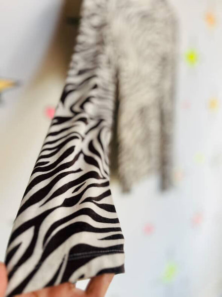 Vintage 80s 90s Zebra Striped Turtleneck | Glam Grunge Stretch Top | Size S