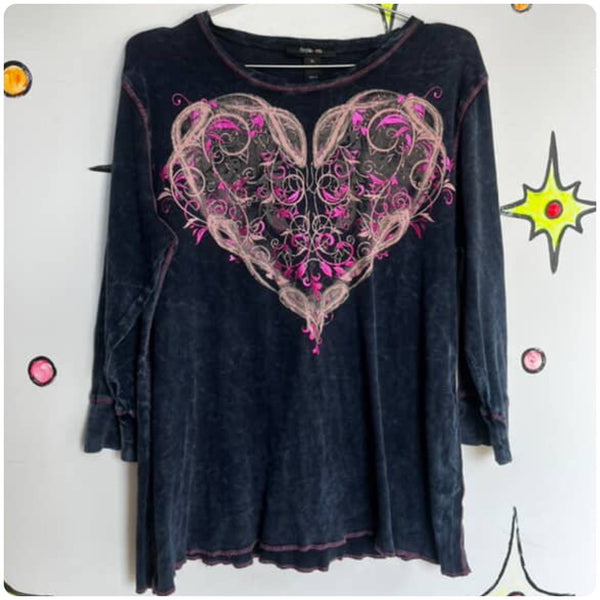 Vintage Y2K Grunge Fairy Indie Sleaze Tattoo Print Heart Goth Top - XL