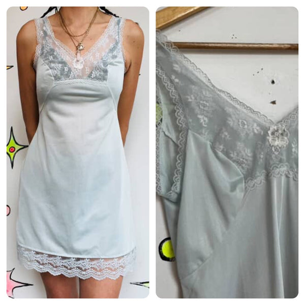 Vintage 1950s 60s | Pale Pastel Blue Lace Fairy Babydoll Lingerie Slip | Small