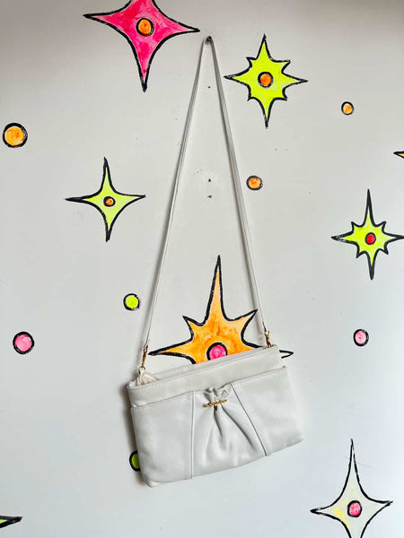 Vintage 1980s Elegant White Leather Crossbody Purse w/ Gold Hardware