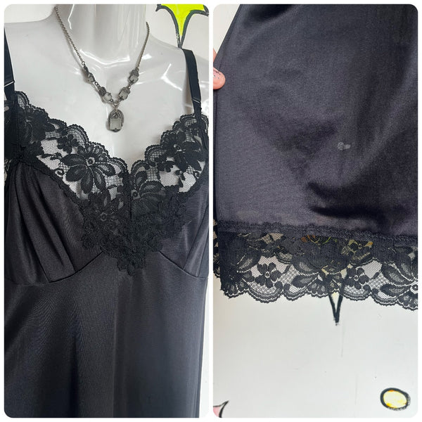 Vintage 1950s 60s | Black Lace Fairy Goth Grunge Lingerie Slip Dress | Small