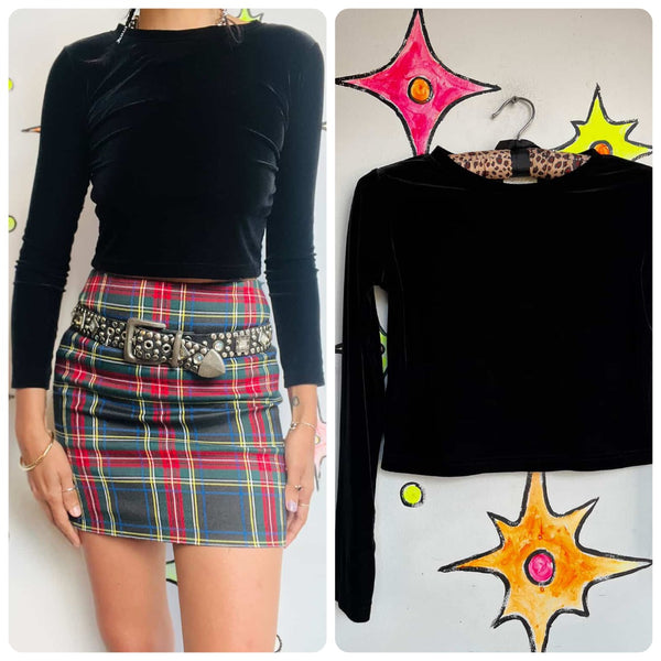 Vintage 90s Stretchy Black Velvet Mall Goth Fairy Grunge Long Sleeve Crop Top S
