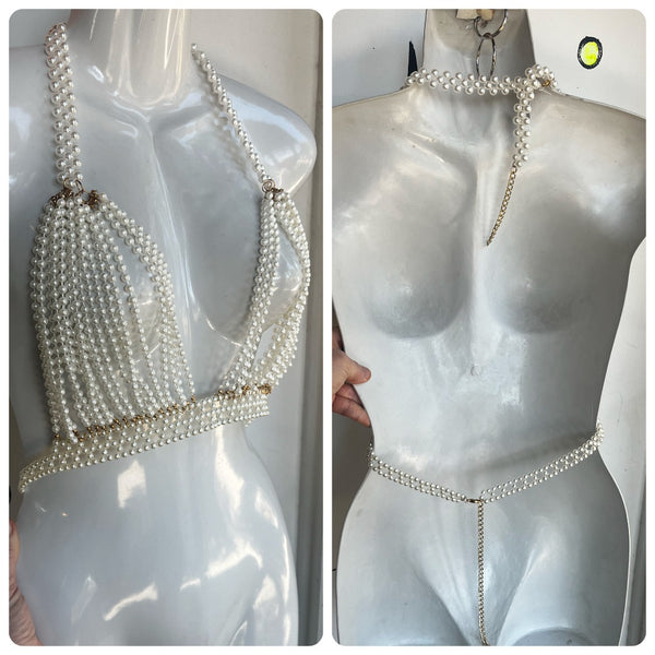 Y2K | Faux Pearl Beaded Gold Chainmail Backless Halter Top Fairycore | One Size