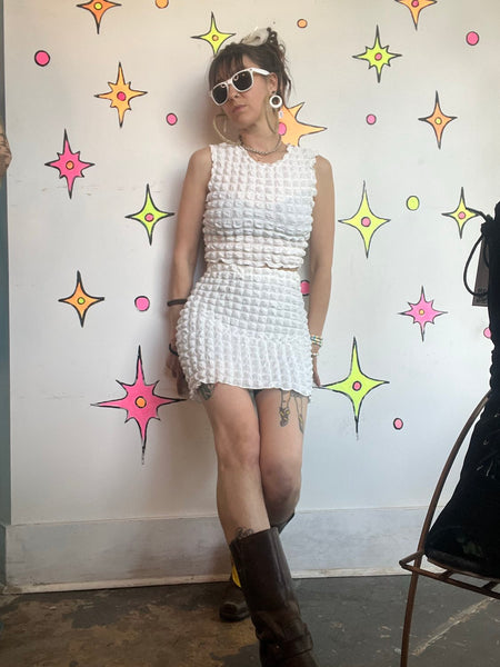 Y2K White Popcorn Two Piece Set | Stretch Mini Skirt Crop Top Coquette Resort M