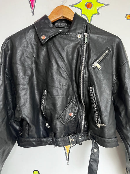 Y2K Black Vegan Moto Leather Jacket – Cropped Goth Grunge Indie Sleaze Glam - S