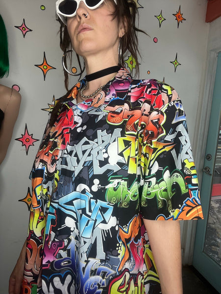 Vintage Graffiti Shirt Retro Y2K Pop Art Rainbow Top 90s Abstract Disco XL