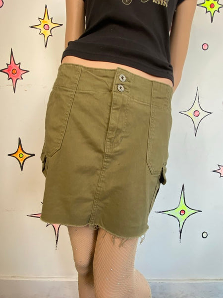 Military Green Raw Hem Cargo Mini Skirt Girl-ish Utilitarian Y2K Streetwear L