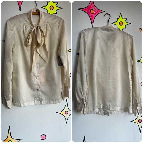 Vtg Vintage 70s 80s 90s White Big Bow Neck Pussy Bow Secretary Blouse M