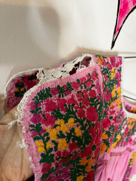 Vintage Boho Oaxacan Mexican Pink Huipil Dress - Hand Embroidered Floral M/L