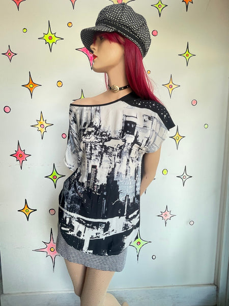 Y2K Graphic Skyline Top Oversized Indie Sleaze McBling Retro Club Glam L/XL
