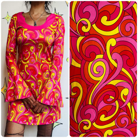 Retro 90s Does 60s/70s MOD GoGo Psychedelic Pink Paisley Mini Dress - M