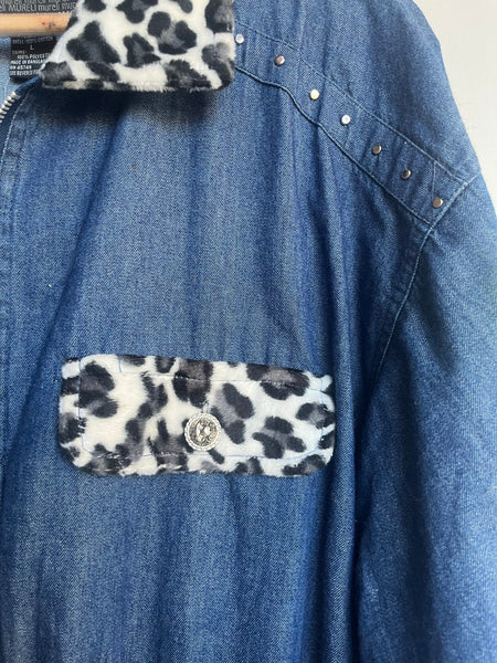 80s Denim Jacket with Leopard Trim | Boho Grunge Studded Jean Jacket – L