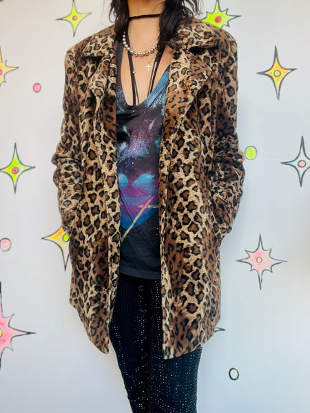 Vintage 90s Leopard Print Vegan Fur Coat – Boho Grunge Western Glam (S/M)