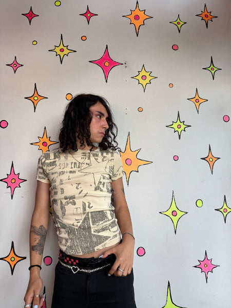 Hot Topic Star Print Tee Y2K Mall Goth Grunge Distressed Baby Tee XS