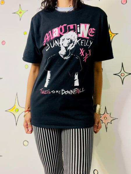 Black Machine Gun Kelly T-Shirt – Pop Punk Emo Grunge Band / Concert Tee (S)