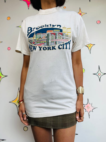 Vintage 90s White Souvenir Brooklyn New York Graphic T-Shirt | 100% Cotton | S