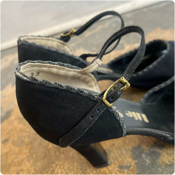 Vintage 1950s–60s Black Suede Peep Toe Strap Heels – Life Stride – Size 7