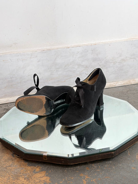 Vintage Yves Saint Laurent Black Suede Pumps 90s Victorian Heels Paris Chic 5.5