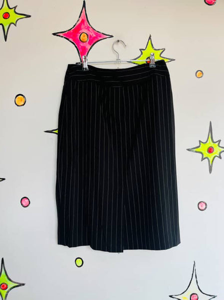 90s Y2K Black w Red Pinstripes Pencil Skirt - Preppy Office Goth Academia - 4
