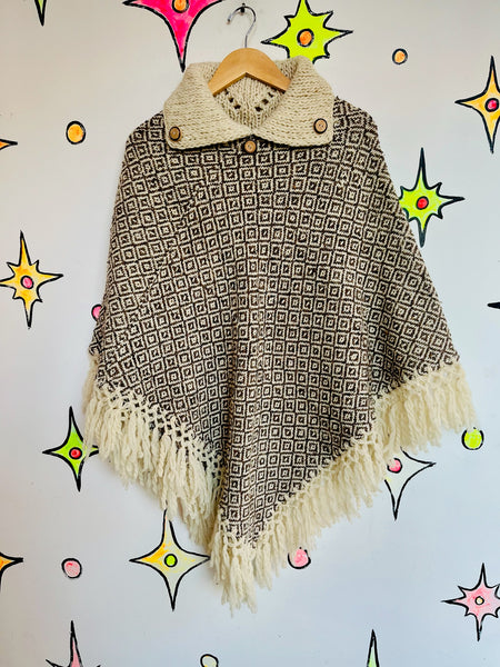 Vintage 60s 70s Brown & Cream Boho Crochet Poncho Capelet with Fringe