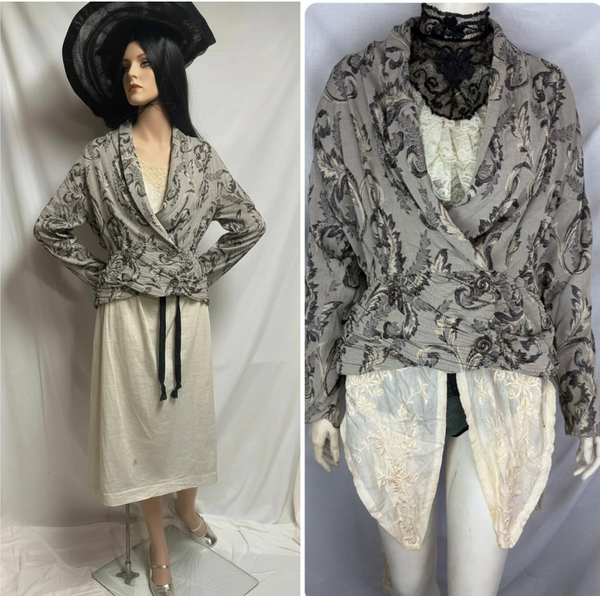 Vintage 90s Edwardian Romantic Gothic Revival Blazer | Silky Silver Paisley |14