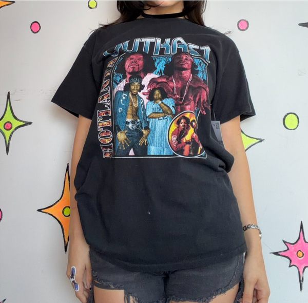 Vintage Y2K Outkast T Shirt 2000s Rap Tee Hip Hop Concert Band Graphic Grunge M