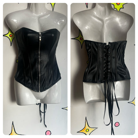 Vintage Y2K 2000s | Black Faux Leather Lace Up Corset Bustier Top | Size Small