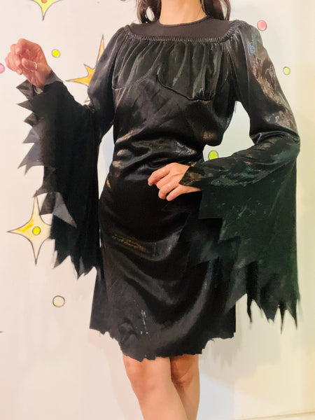 Vintage Black Romantic Goth Mini Dress – Bell Sleeves Witchy Dress – Cosplay - M