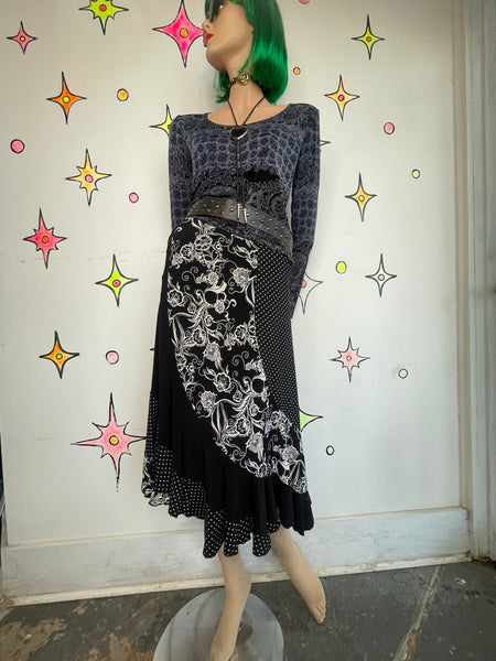 90s Black and White Polka Dot Scarf Print Ruffled Midi Skirt Whimsigoth Goth L