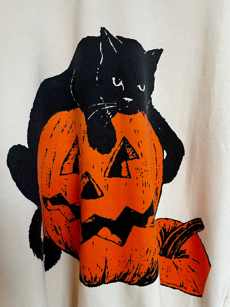 Vintage Halloween Sweater Witchy Black Cat and Pumpkin Size M