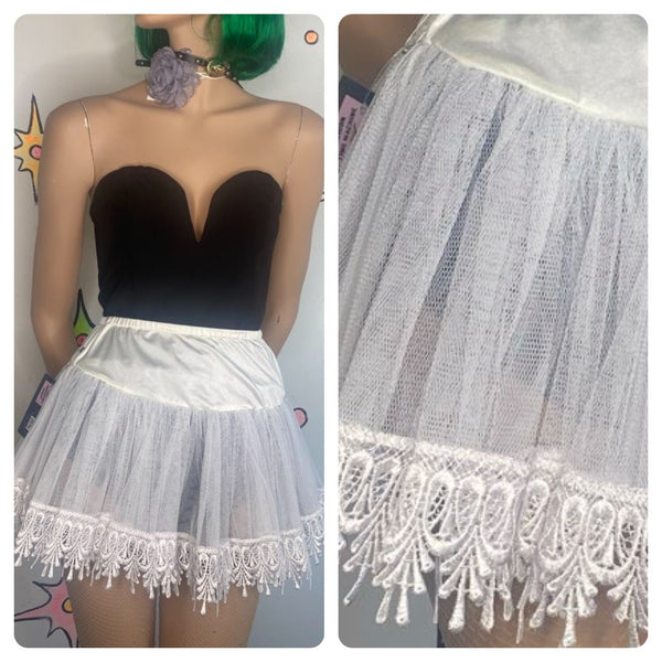 Y2K White Tulle Crinoline Tutu Cupcake Skirt Lolita Balletcore Steampunk S