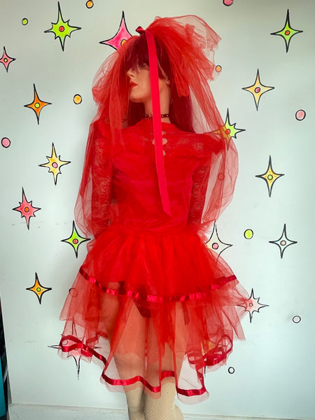 Red Tulle Lydia Deetz Goth Wedding Dress & Veil Costume Beetlejuice Cosplay S