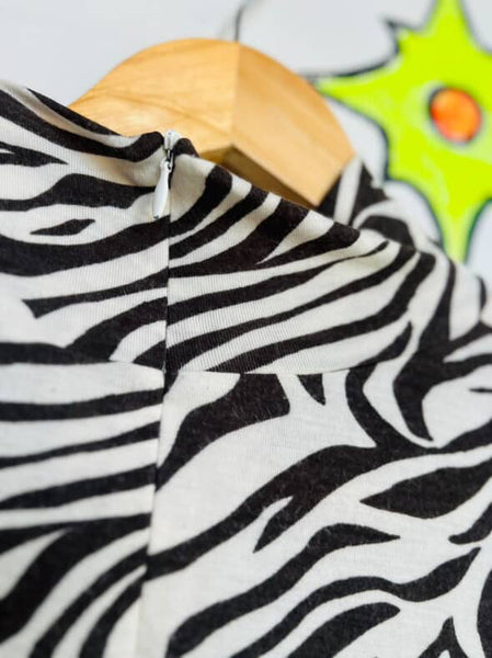 Vintage 80s 90s Zebra Striped Turtleneck | Glam Grunge Stretch Top | Size S