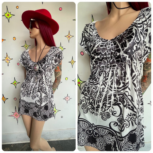 Y2K Black & White Tattoo Graphic Print Tunic Top Fairy Whimsy Goth Grunge L