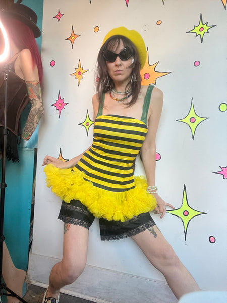 Leg Avenue Bee Costume Cute Bumble Bee Halloween Cosplay Dress S/M